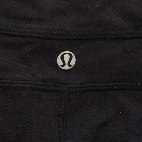 Wunder Under Lululemon Legging 4 EUC - Picture 1 of 3